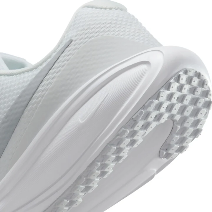Nike Women's Revolution 8 Road Running Shoes (Extra Wide) in White | HQ1995-100 - Image 8