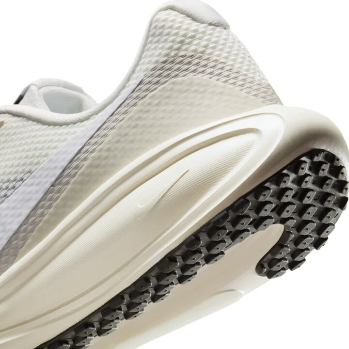 Nike Women's Revolution 8 Road Running Shoes in White | HJ8485-103 - Image 8