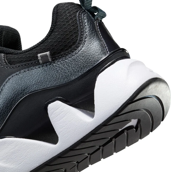 Nike Women's Ryz 36 2 Shoes in Black | CU4874-005 - Image 8