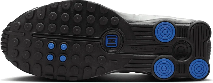 Nike Women's Shox R4 Shoes in Black | AR3565-006 - Image 2