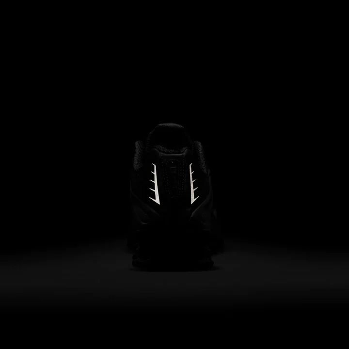 Nike Women's Shox R4 Shoes in Black | AR3565-007 - Image 10