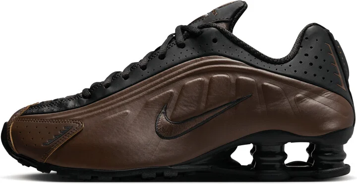 Nike Women's Shox R4 Shoes in Black | AR3565-007