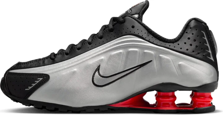 Nike Women's Shox R4 Shoes in Black | AR3565-011