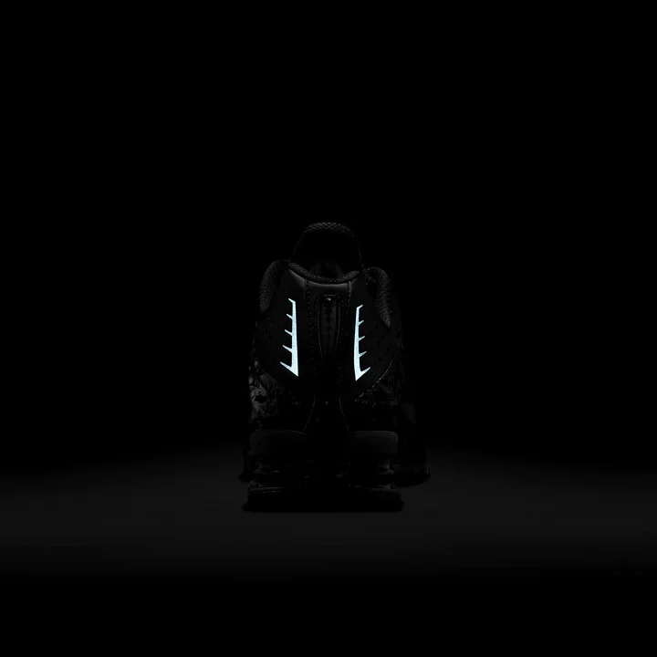 Nike Women's Shox R4 Shoes in Black | HV0934-002 - Image 10