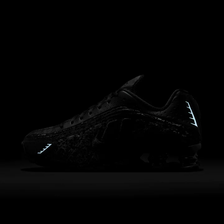 Nike Women's Shox R4 Shoes in Black | HV0934-002 - Image 11