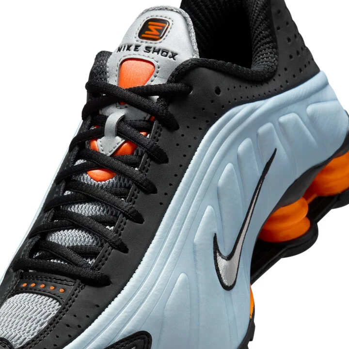Nike Women's Shox R4 Shoes in Blue | AR3565-401 - Image 7