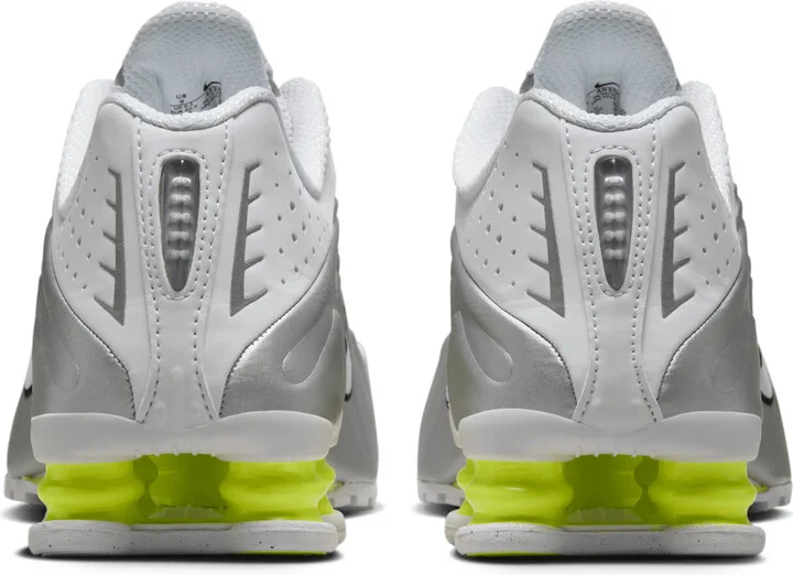 Nike Women's Shox R4 Shoes in White | AR3565-102 - Image 6