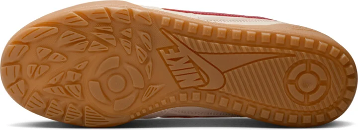 Nike Women's Terra Manta Shoes in Brown | HQ1940-101 - Image 2