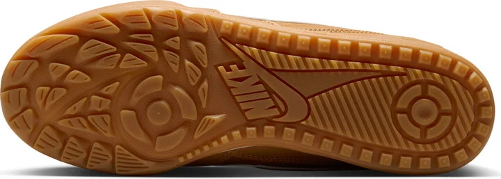 Nike Women's Terra Manta Shoes in Brown | HQ1940-200 - Image 2