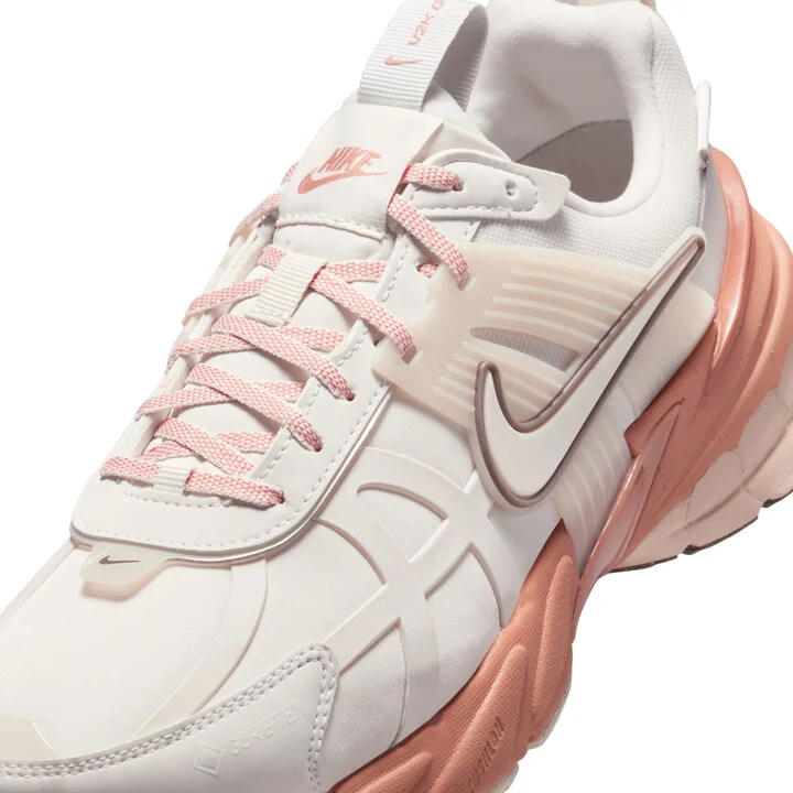 Nike Women's V2K Run GORE-TEX Waterproof Shoes in Grey | FZ2622-003 - Image 7