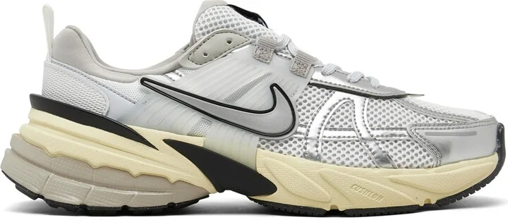 Nike Women's V2K Run Running Sneakers from Finish Line - Image 7