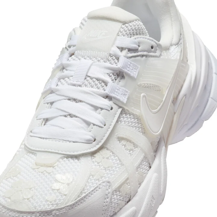 Nike Women's V2K Run Shoes in White | HJ5269-100 - Image 7