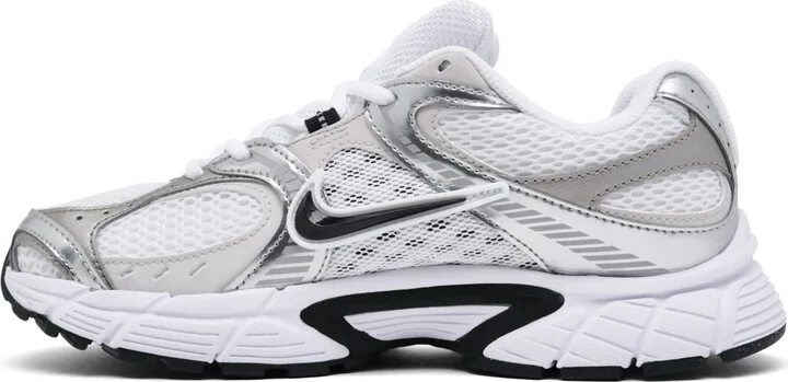 Nike Women's V5 Rnr Casual Sneakers from Finish Line - White, Black - Image 3