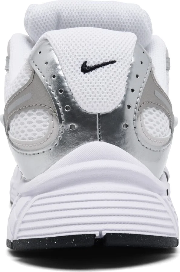 Nike Women's V5 Rnr Casual Sneakers from Finish Line - White, Black - Image 4