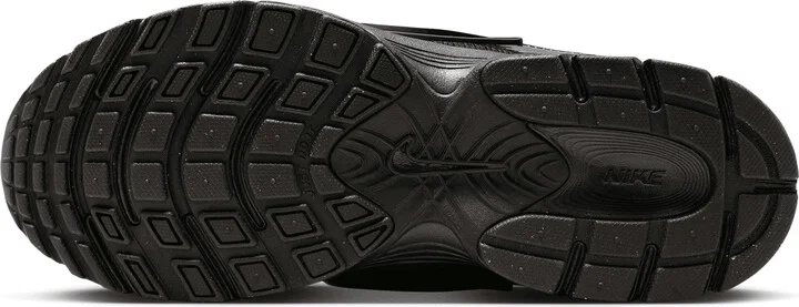 Nike Women's V5 RNR Shoes in Black | HQ7901-001 - Image 2