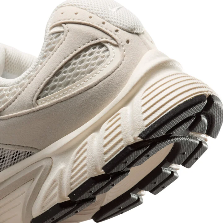 Nike Women's V5 RNR Shoes in Brown | II6294-100 - Image 8