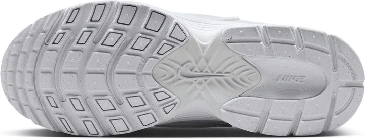 Nike Women's V5 RNR Shoes in White | HQ7901-101 - Image 2
