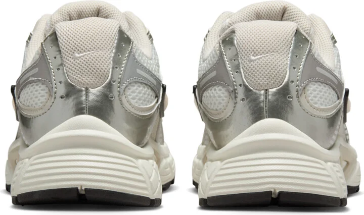 Nike Women's V5 RNR Shoes in White | HQ7901-104 - Image 6