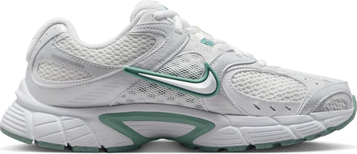 Nike Women's V5 RNR Shoes in White | HQ7901-106 - Image 3
