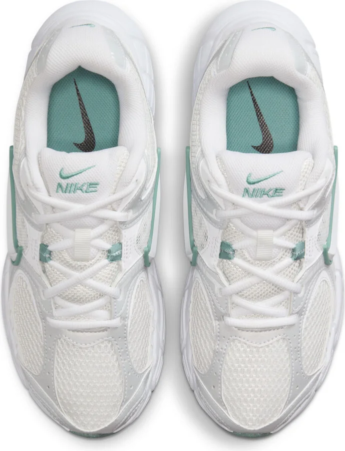 Nike Women's V5 RNR Shoes in White | HQ7901-106 - Image 4