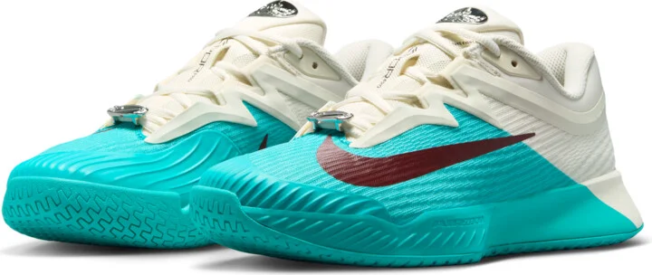 Nike Women's Vapor Pro 3 Premium Hard Court Tennis Shoes in Green | HJ6641-300 - Image 5
