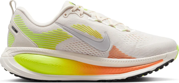 Nike Women's Vomero 18 Road Running Shoes in Grey | HM6804-002 - Image 3
