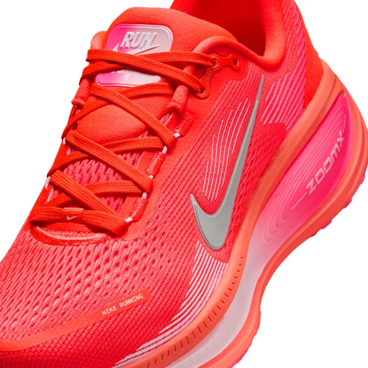 Nike Women's Vomero 18 Road Running Shoes in Red | HM6804-603 - Image 7