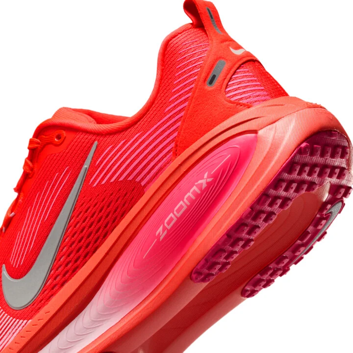 Nike Women's Vomero 18 Road Running Shoes in Red | HM6804-603 - Image 8