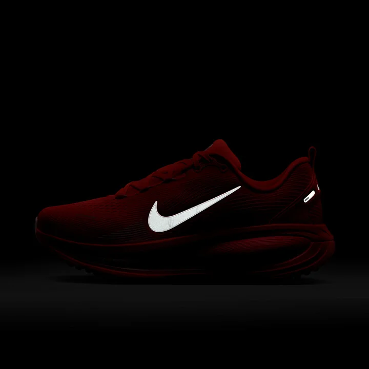 Nike Women's Vomero 18 Road Running Shoes in Red | HM6804-603 - Image 10