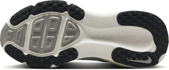 Nike Women's Vomero 18 Road Running Shoes in White | HM6804-101 - Image 2