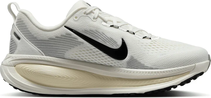 Nike Women's Vomero 18 Road Running Shoes in White | HM6804-101 - Image 3