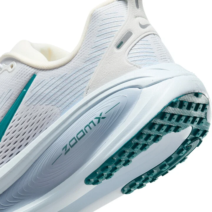 Nike Women's Vomero 18 Road Running Shoes in White | HM6804-103 - Image 8