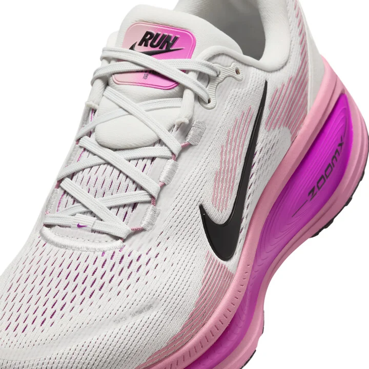 Nike Women's Vomero 18 Road Running Shoes in White | HM6804-105 - Image 7