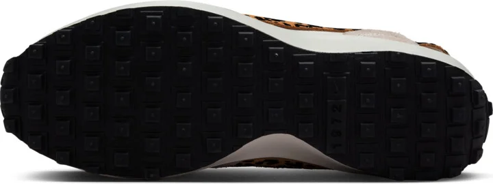 Nike Women's Waffle Debut Shoes in Grey | HF1856-001 - Image 2