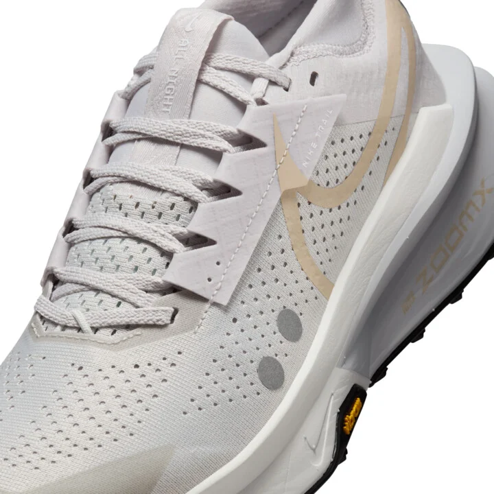Nike Women's Zegama 2 Trail Running Shoes in Grey | FD5191-007 - Image 7