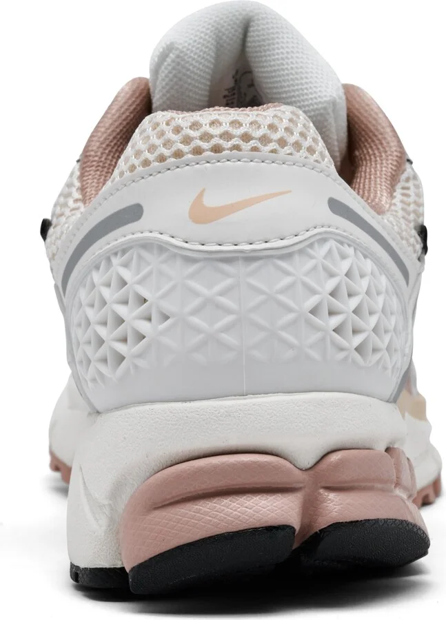 Nike Women's Zoom Vomero 5 Casual Sneakers from Finish Line - Image 4