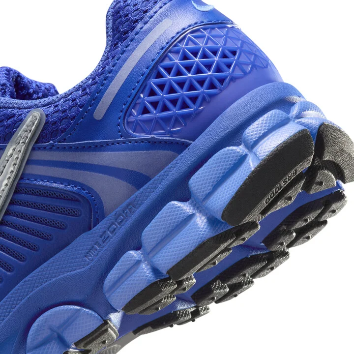 Nike Women's Zoom Vomero 5 Shoes in Blue | HJ7328-445 - Image 8