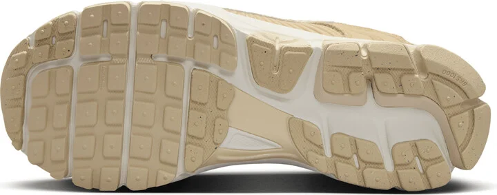 Nike Women's Zoom Vomero 5 Shoes in Brown | HQ0458-200 - Image 2