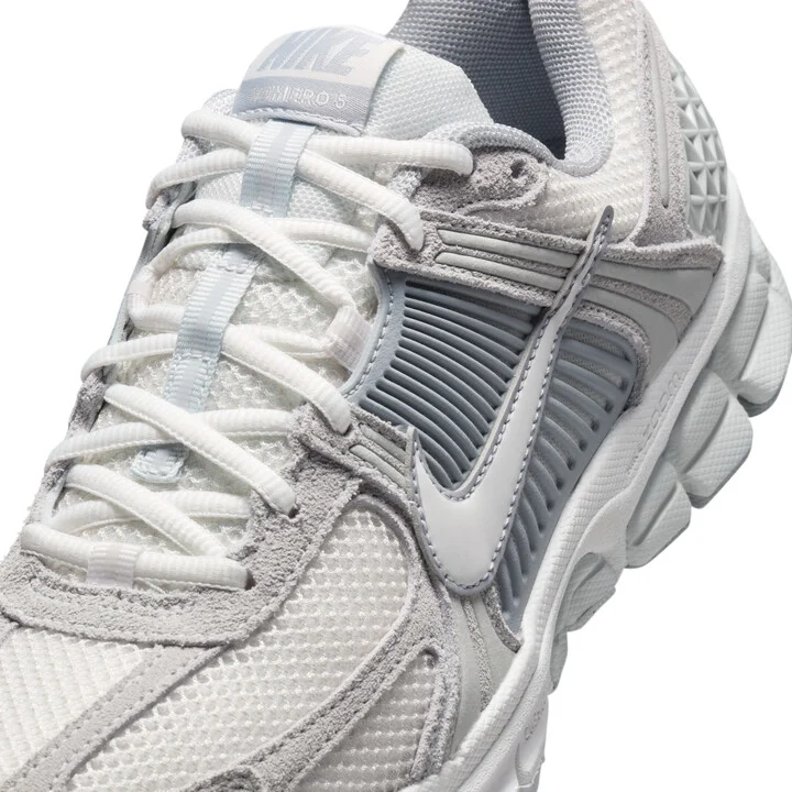 Nike Women's Zoom Vomero 5 Shoes in Grey | HQ0458-001 - Image 7