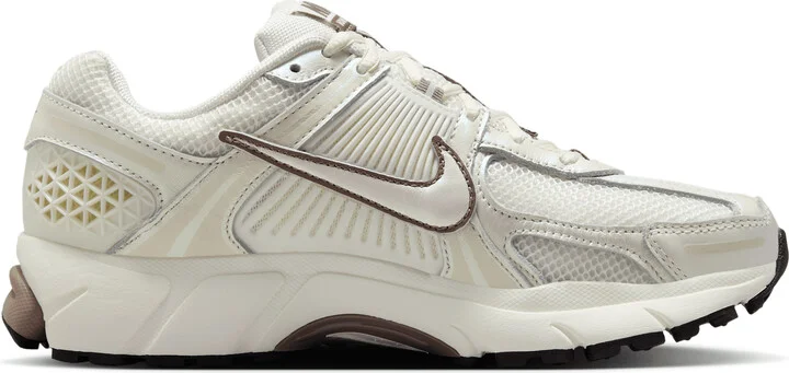 Nike Women's Zoom Vomero 5 Shoes in White | IB8129-133 - Image 3