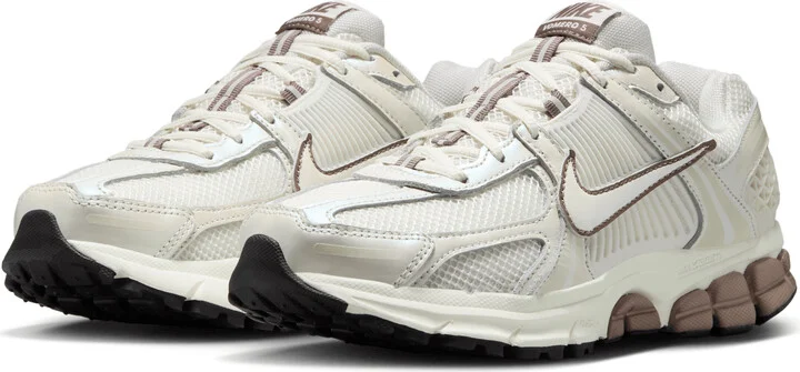 Nike Women's Zoom Vomero 5 Shoes in White | IB8129-133 - Image 5
