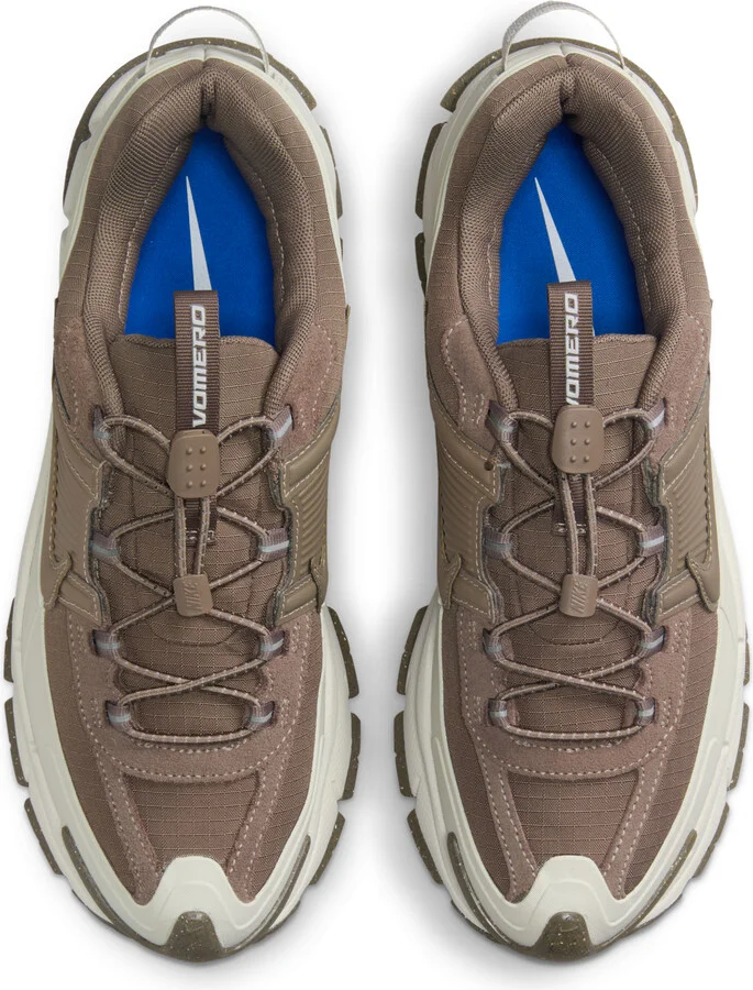 Nike Women's Zoom Vomero Roam Winterized Shoes in Grey | HQ2181-006 - Image 4
