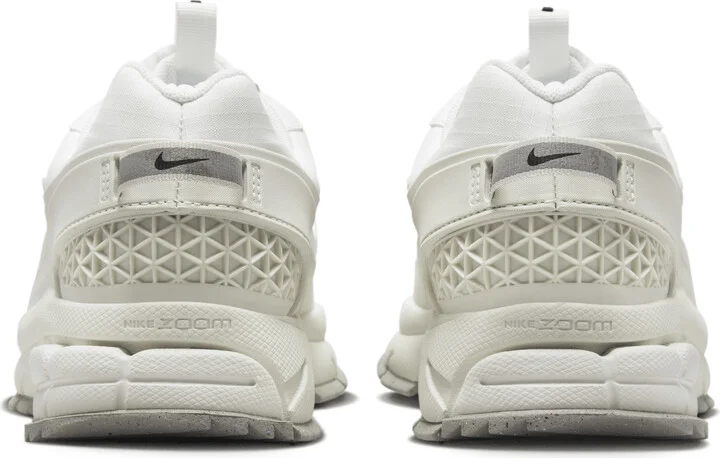 Nike Women's Zoom Vomero Roam Winterized Shoes in White | HV6410-100 - Image 6