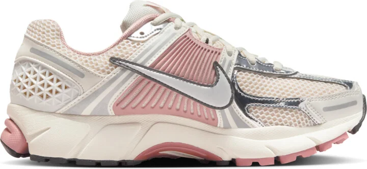 Nike Women's Zoom Vomero Shoes in White | HF1877-102 - Image 3