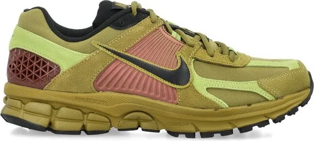Nike Zoom Vomero 5 Lace-Up Sneakers