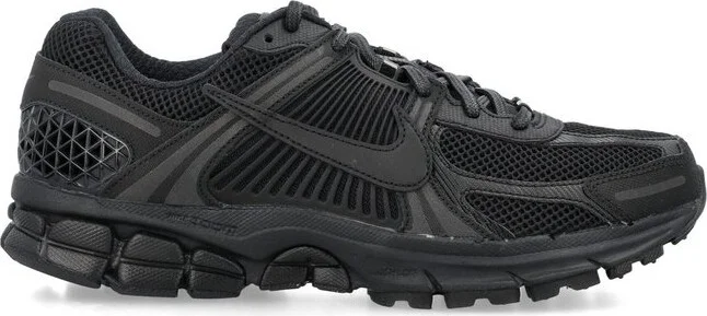 Nike Zoom Vomero 5 Low-Top Sneakers