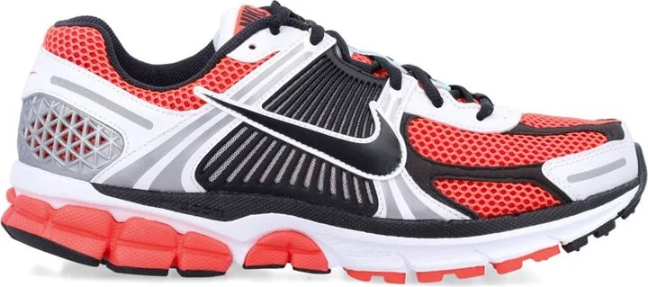 Nike Zoom Vomero 5 Se