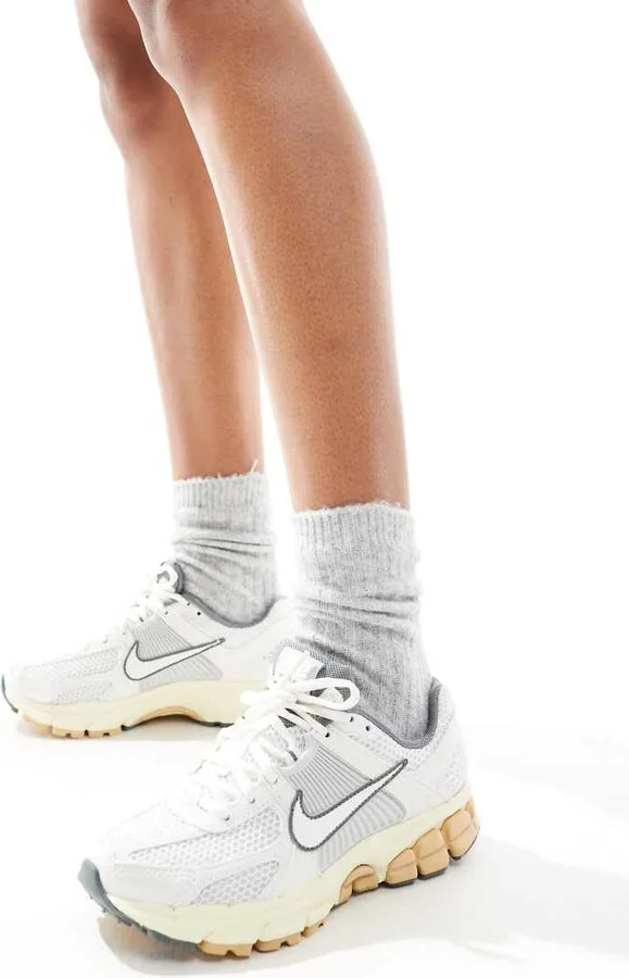 Nike Zoom Vomero 5 sneakers in off white