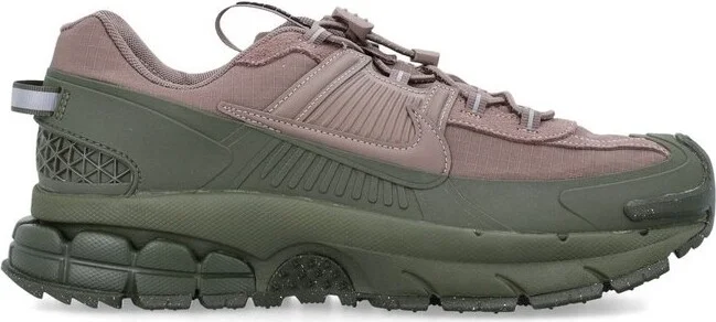 Nike Zoom Vomero Roam Lace-Up Sneakers