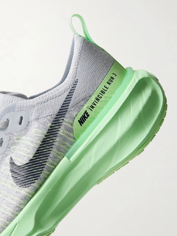 Nike - Zoomx Invincible 3 Flyknit Sneakers - Green - Image 4